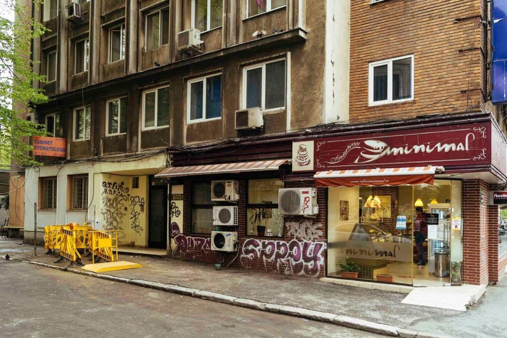 Apartamento Stunning Views 2Br Intercontinental Flat Bucarest Exterior foto